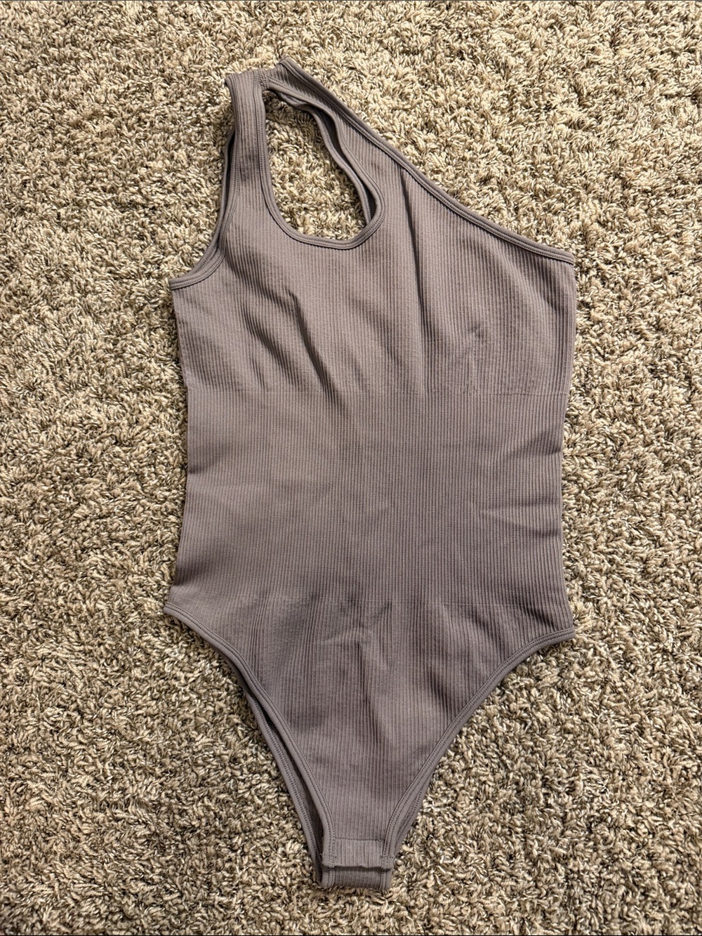 One-Shoulder Ribbed Bodysuit in Taupe